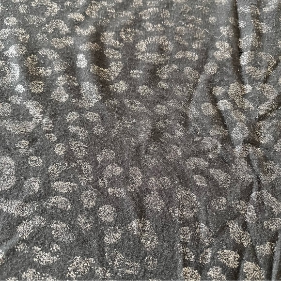 Jennifer Lopez Black Metallic Animal Print Crew Neck T Shirt Women’s XL Goth - Picture 5 of 5